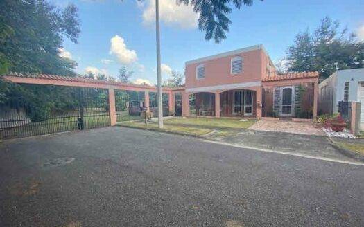 Foto 1 de casa / apartamento en 2444 Valdivieso St Las Delicias Development Ponce 00731 Pr # 2444