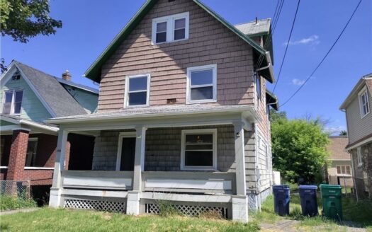 Foto 1 de casa / apartamento en 1740 Ashland Ave