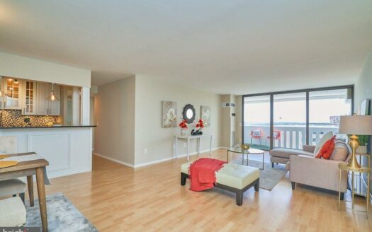 Foto 1 de casa / apartamento en 6101 Edsall Rd Apt 1707