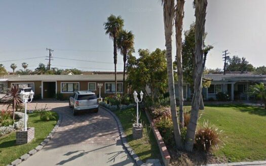 Foto 1 de propiedad embargada en 278 N Wilshire Ave #215 Anaheim CA