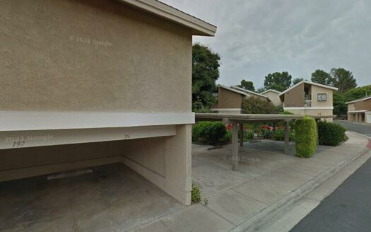 Foto 1 de propiedad embargada en 59 Lakepines Irvine CA