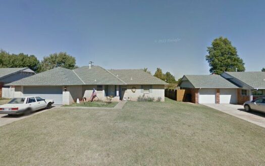 Foto 1 de propiedad embargada en 6489 N Sterling Dr Oklahoma City OK