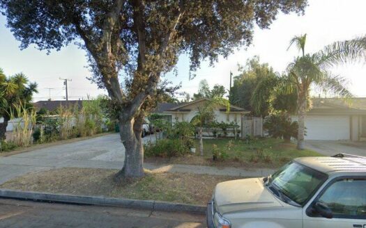Foto 1 de propiedad embargada en 913 S Diamond St Santa Ana CA