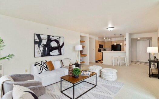 Foto 1 de casa / apartamento en 1100 106th Ave NE Apt 412